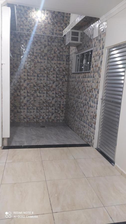 Quarto completo ar,wi fi e garagem gratuita Aparecida (Sao Paulo) Exterior foto